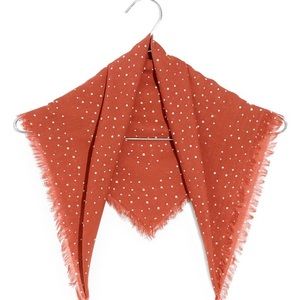 MADEWELL SHADOW PETAL FRINGED COTTON BANDANA WEATHERED BRICK POLKA DOT NWOT